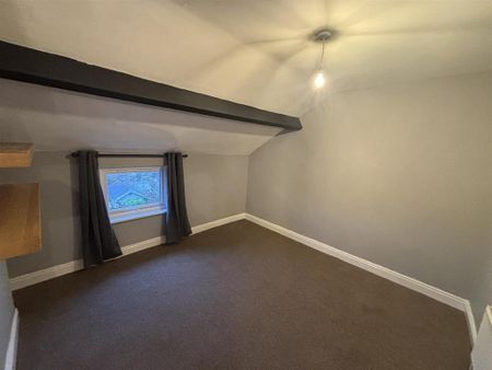 2 bedroom terraced house to rent - Photo 2