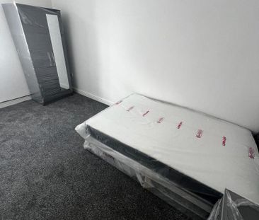 4 bedroom house share to rent - Photo 2