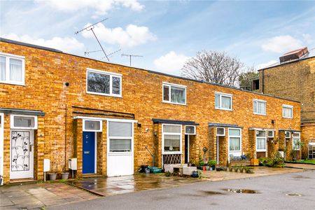 Woodbourne Close, Streatham, SW16, London - Photo 2