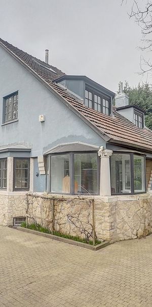 Villa te huur in Ukkel voor € 3.800 met 4 slaapkamers - Photo 1