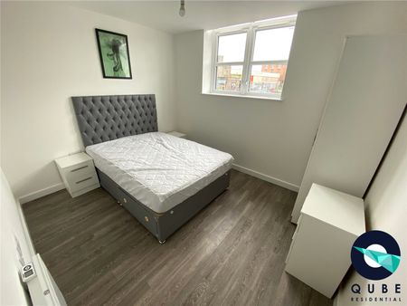 2 bedroom Flat To Rent - Photo 2