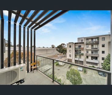 204/86 Altona Street, Kensington, Vic 3031 - Photo 4
