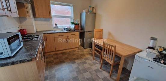 1 bedroom property to rent in Reading - Photo 2