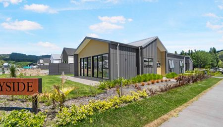 4 bedroom home in Kawakawa Bay! - Photo 4