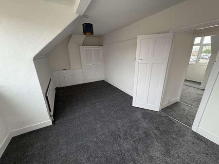 Darkes Lane, Potters, EN6 - Photo 3