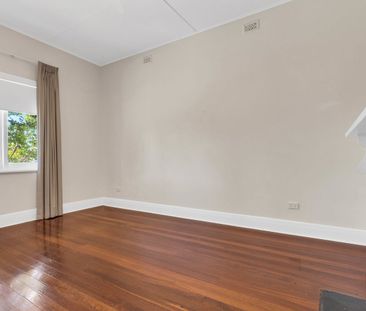 Character Bungalow with Modern Comfort - Photo 4