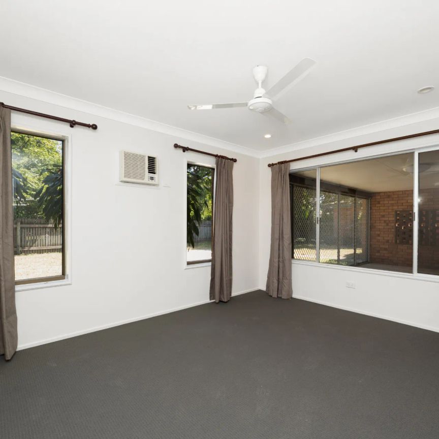 Newly renovated home in Kirwan - Photo 1