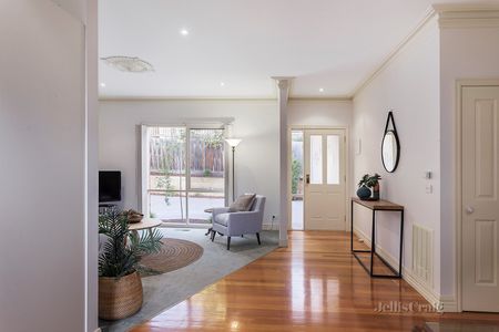 3/26 Graeme Avenue, Montmorency - Photo 3