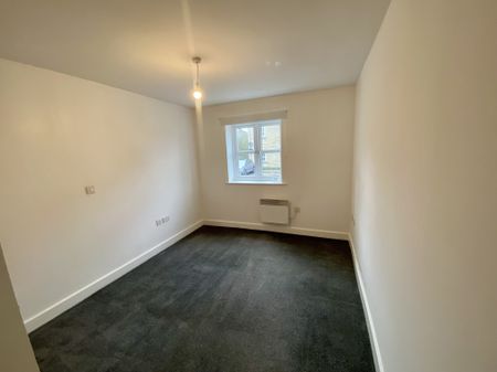 Harrogate Road, Eccleshill - Photo 2