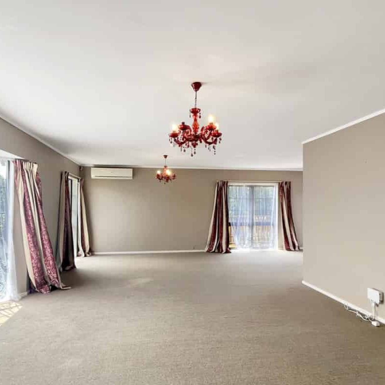 FITZHERBERT- 4 BEDROOMS - Photo 1