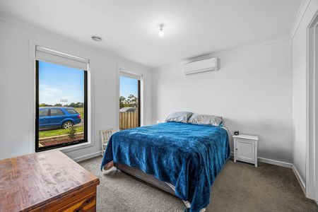 Modern, Low-Maintenance Living in a Convenient Location - Photo 3