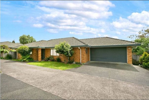 House in popular Campbell Road Greenlane - Photo 1