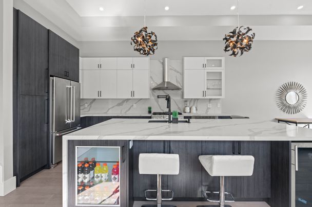 For Lease - 425B Valermo Drive, Toronto, Ontario - Photo 1