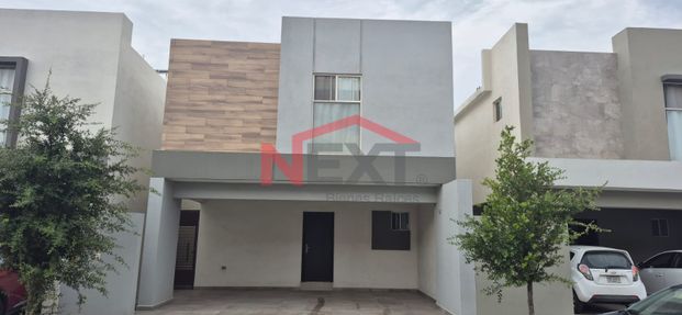 Casa en Renta fraccionamiento "CANTABRIA" - Foto 1