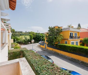 3 Bedroom House with swimming pool, Estoril, Cascais - Photo 5