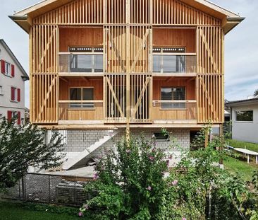 MODERNER WOHNTRAUM IN HOLZ - Foto 1