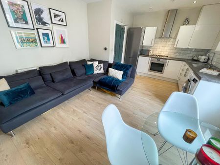 5 bedroom house to rent - Photo 2