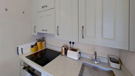 1 bedroom flat to rent - Photo 5