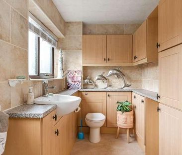 Nixon Close, Dewsbury, WF12 - Photo 3
