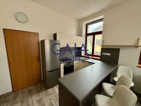 Pronájem bytu 2+kk v centru města - Фото 2