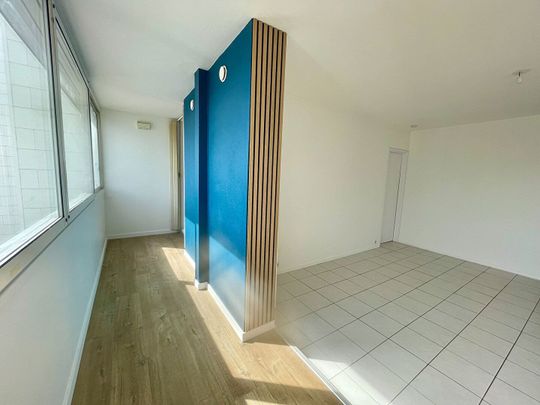 APPARTEMENT T3 - SAINT PIERRE DES CORPS - Photo 1