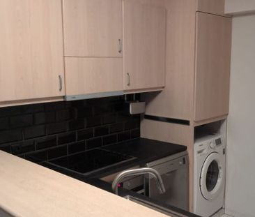 Appartement te huur in Deurne voor € 870 met 2 slaapkamers - Photo 4