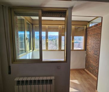 Apartamento de alquiler en Isla de Oza, Valdezarza - Photo 1