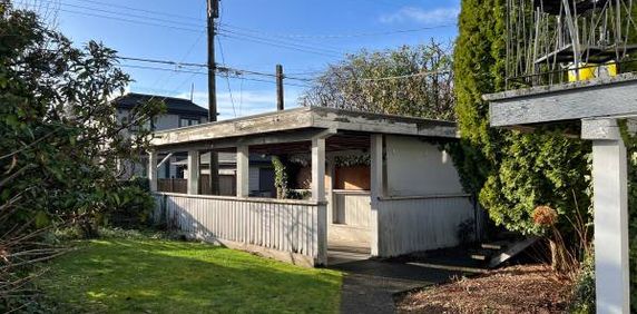 3 Bedrooms Basement Unit in Point Grey close to UBC - Photo 2