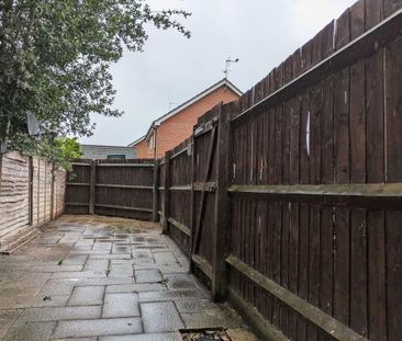 2 bedroom property to rent - Photo 2