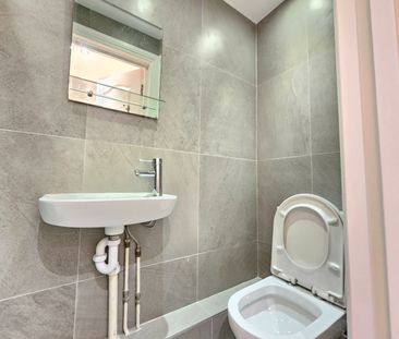 Studio Flat, Balls Pond Road, N1 - Photo 1