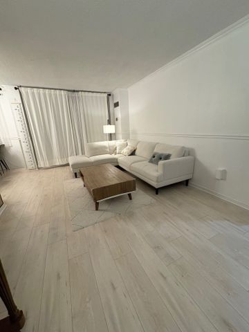 For Lease - 205 Hilda Avenue Unit# 2004, Toronto, Ontario - Photo 2