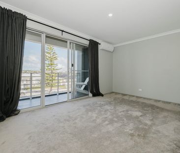 Stunning Coastal Living in Jindalee - Ocean Views & Luxury Finishes! - Photo 4