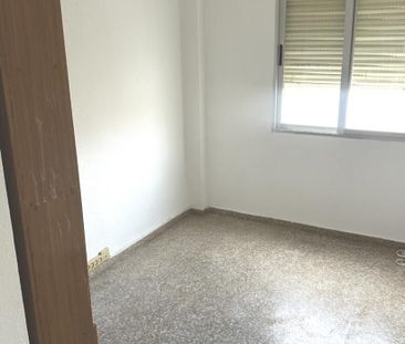 Piso de alquiler en Avinguda de la Malva-rosa, 66, La Malva-rosa - Photo 1