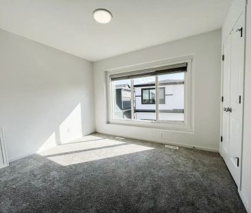 244 Orchards Boulevard SW, Edmonton - Garden — 1 Bedroom - Photo 6