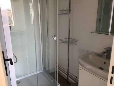 Location Appartement 1 pièce 17m² VIERZON 18100 - Photo 5