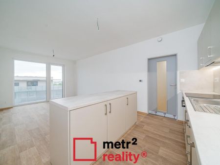 Pronájem bytu 2+kk 65 m2 - Фото 3