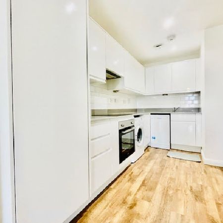 1 bedroom apartment to rent - Photo 4