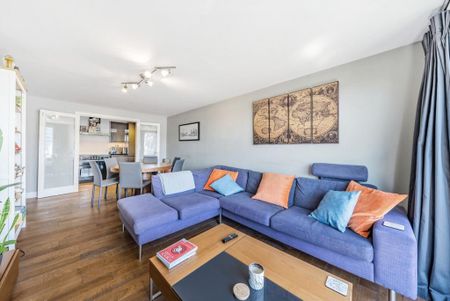 2 bedroom flat to rent - Photo 3