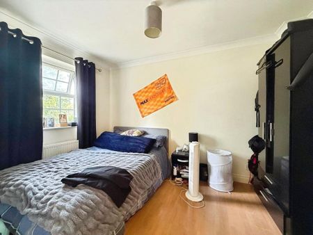 3 bedroom terraced house to rent - Photo 2