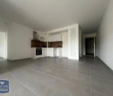 Appartement à louer 3 pièces 69m² - Photo 2