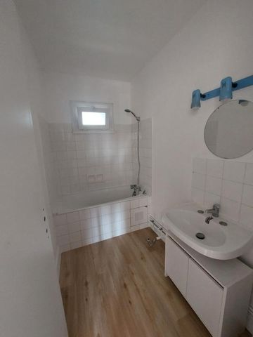 Appartement T2 à louer Reze - 45 m² - Photo 3