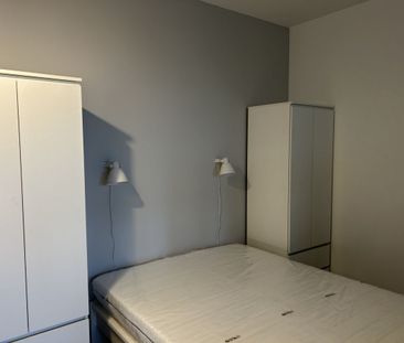 Do wynajęcia kawalerka po generalnym remoncie. - Фото 1