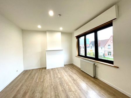 LEUKE WONING MET EEN VLOTTE VERBINDING NAAR CENTRUM GENT - Photo 2