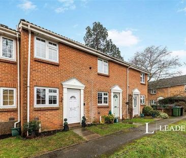 Finnart Close, Weybridge, Surrey, KT13 - Photo 6