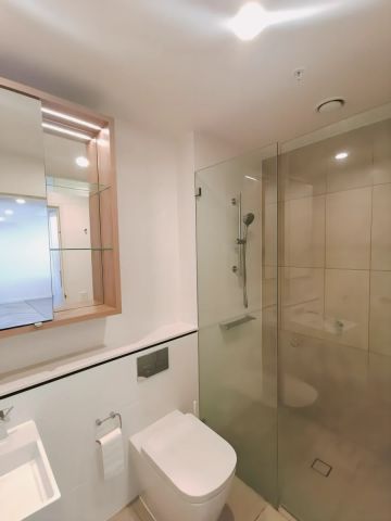 2Bedrooms, 2Bathrooms - Photo 4