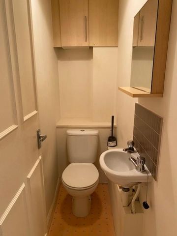 1 bedroom flat to rent - Photo 4