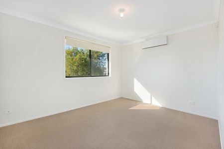 45B Hilltop Avenue, Blacktown NSW 2148 - House For Rent | Domain - Photo 3