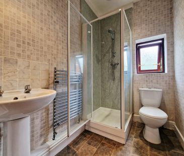 Spa Road, Preston - Photo 6