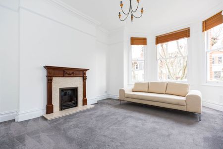 2 Bed Flat, Wymering Mansions, W9 - Photo 3