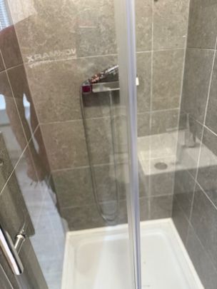 Studio Flat, Sherman Road, RG1 - Photo 1